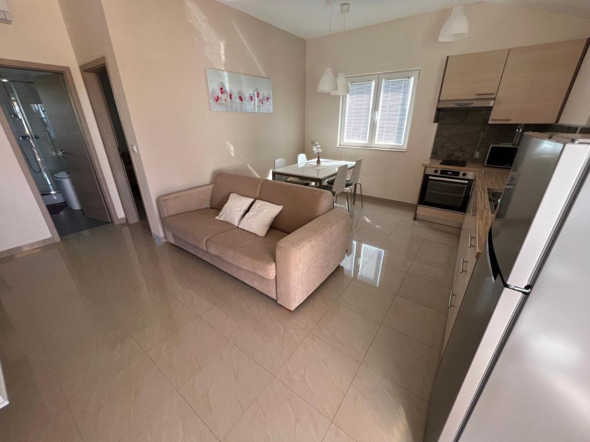Apartmani Nina I Niko Ugljan Cameră foto