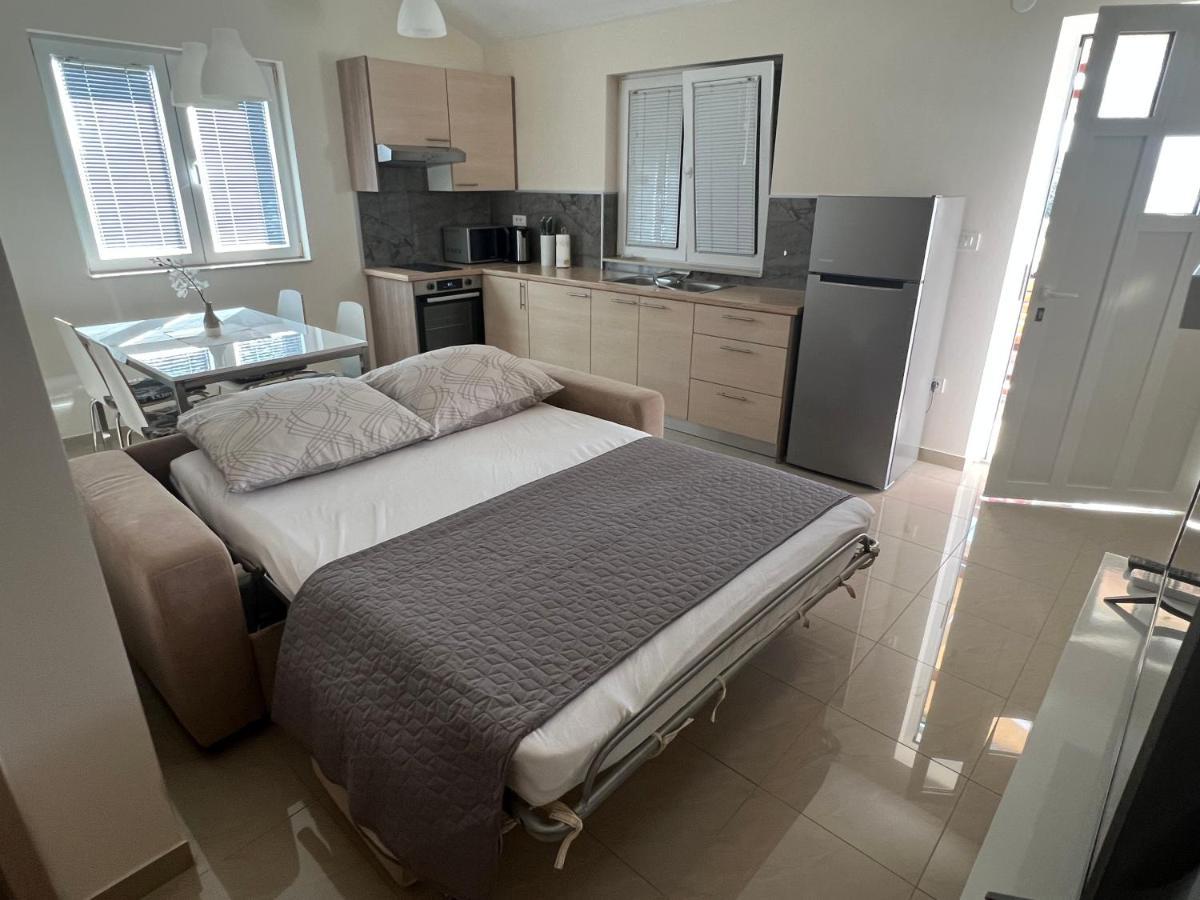 Apartmani Nina I Niko Ugljan Cameră foto